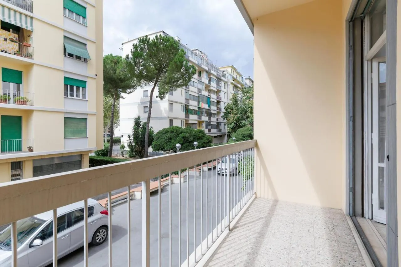 Apartment Il Salotto Blu - Appartamento Con Parcheggio Florence Italy