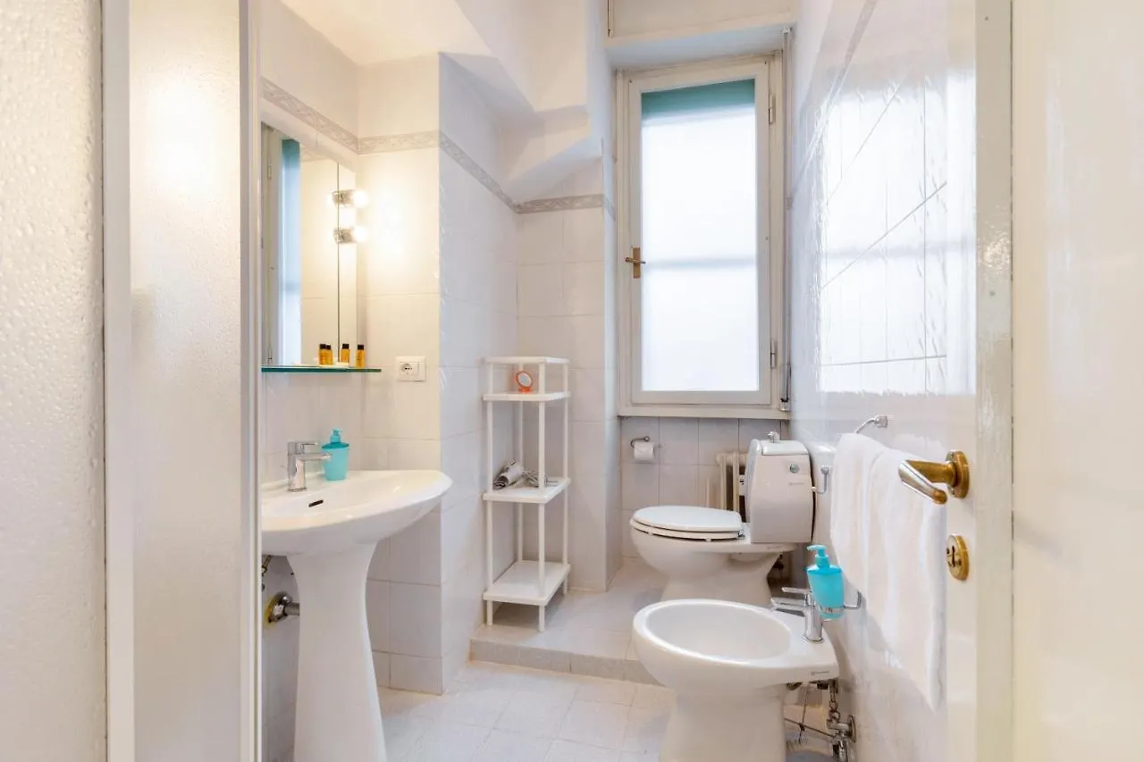 Il Salotto Blu - Appartamento Con Parcheggio Florence